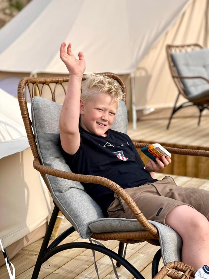 ホテル Vaettervy Glamping Habo エクステリア 写真