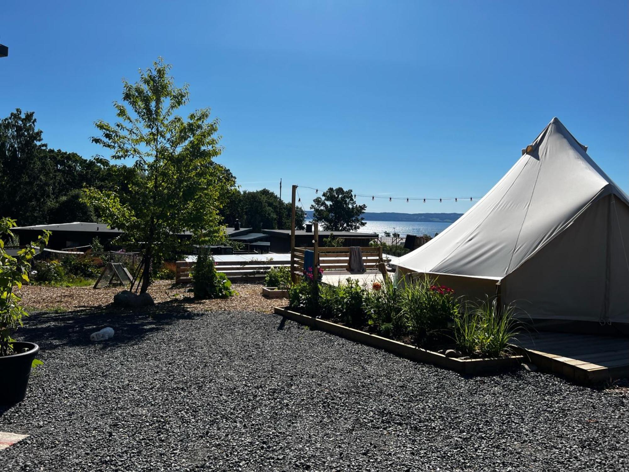 ホテル Vaettervy Glamping Habo エクステリア 写真