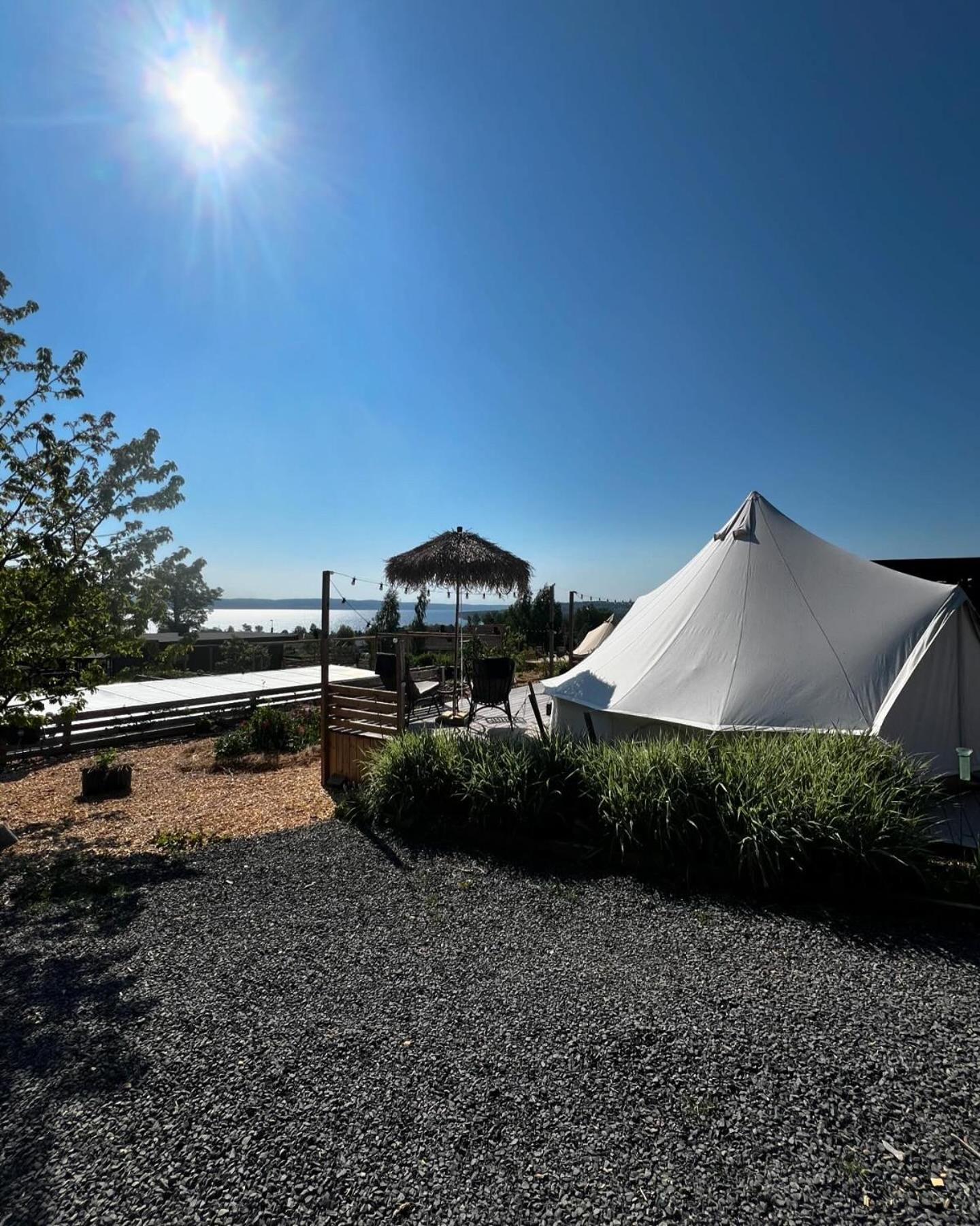 ホテル Vaettervy Glamping Habo エクステリア 写真